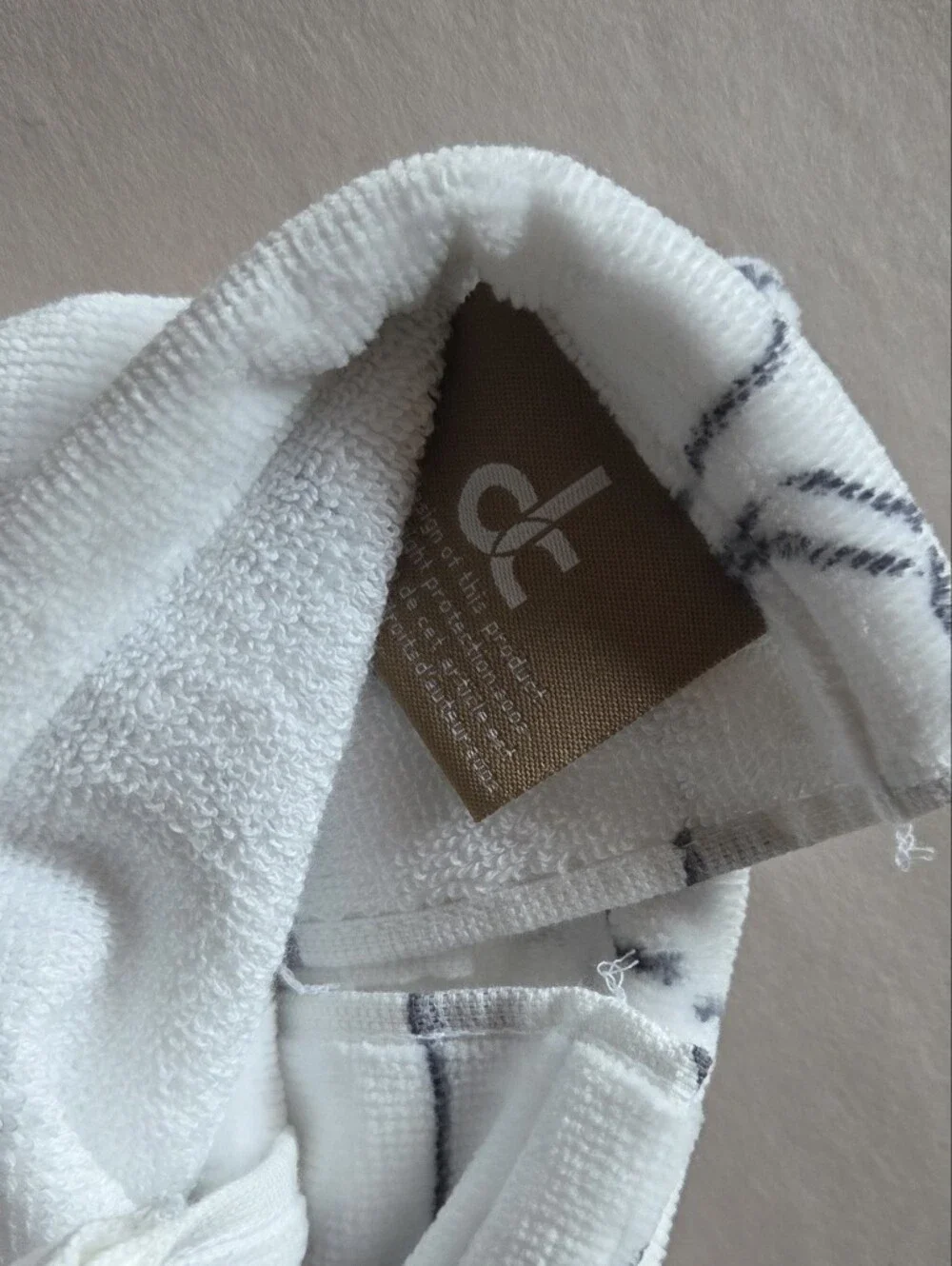 Deborah Connolly Designs Cats Bath Tip and Hand Towels Set